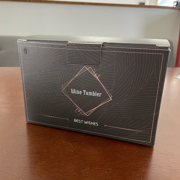 BRAND NEW mug and wine tumbler kit - Picture 2 of 15